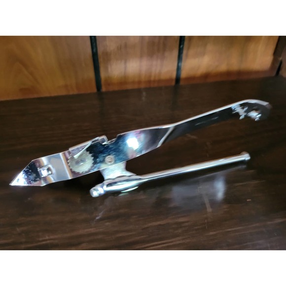 Chefmate Manual Can Opener Bottle - China - 7" (in) long - Picture 3 of 7